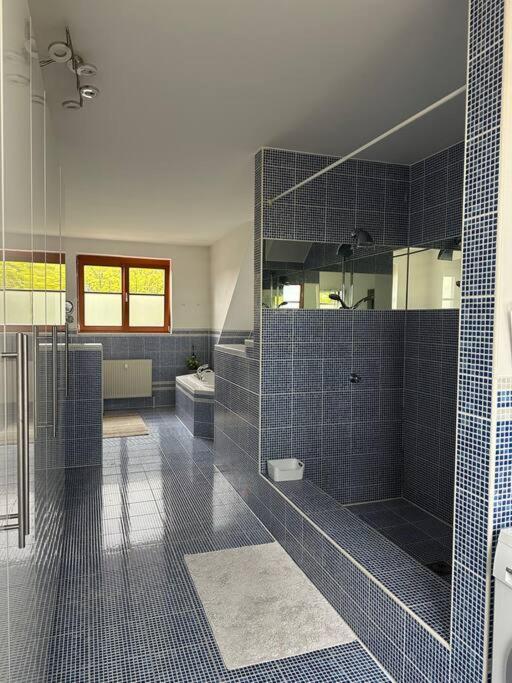 Freundliche Wohnung Naehe Weinstrasse Fuer 5 Personen Wagna Bagian luar foto