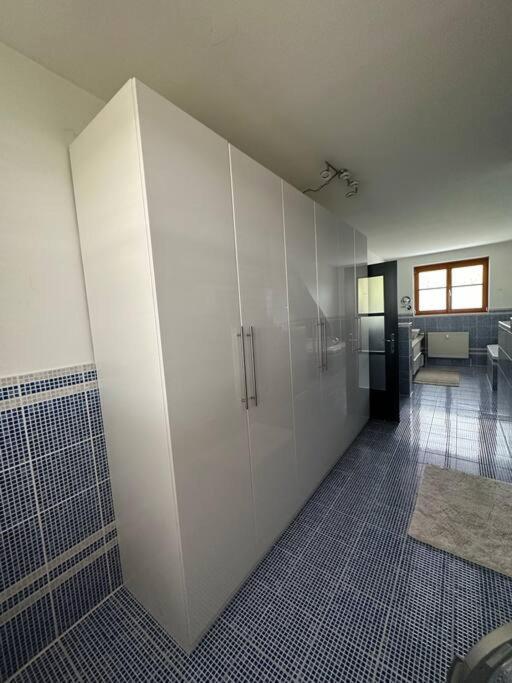 Freundliche Wohnung Naehe Weinstrasse Fuer 5 Personen Wagna Bagian luar foto